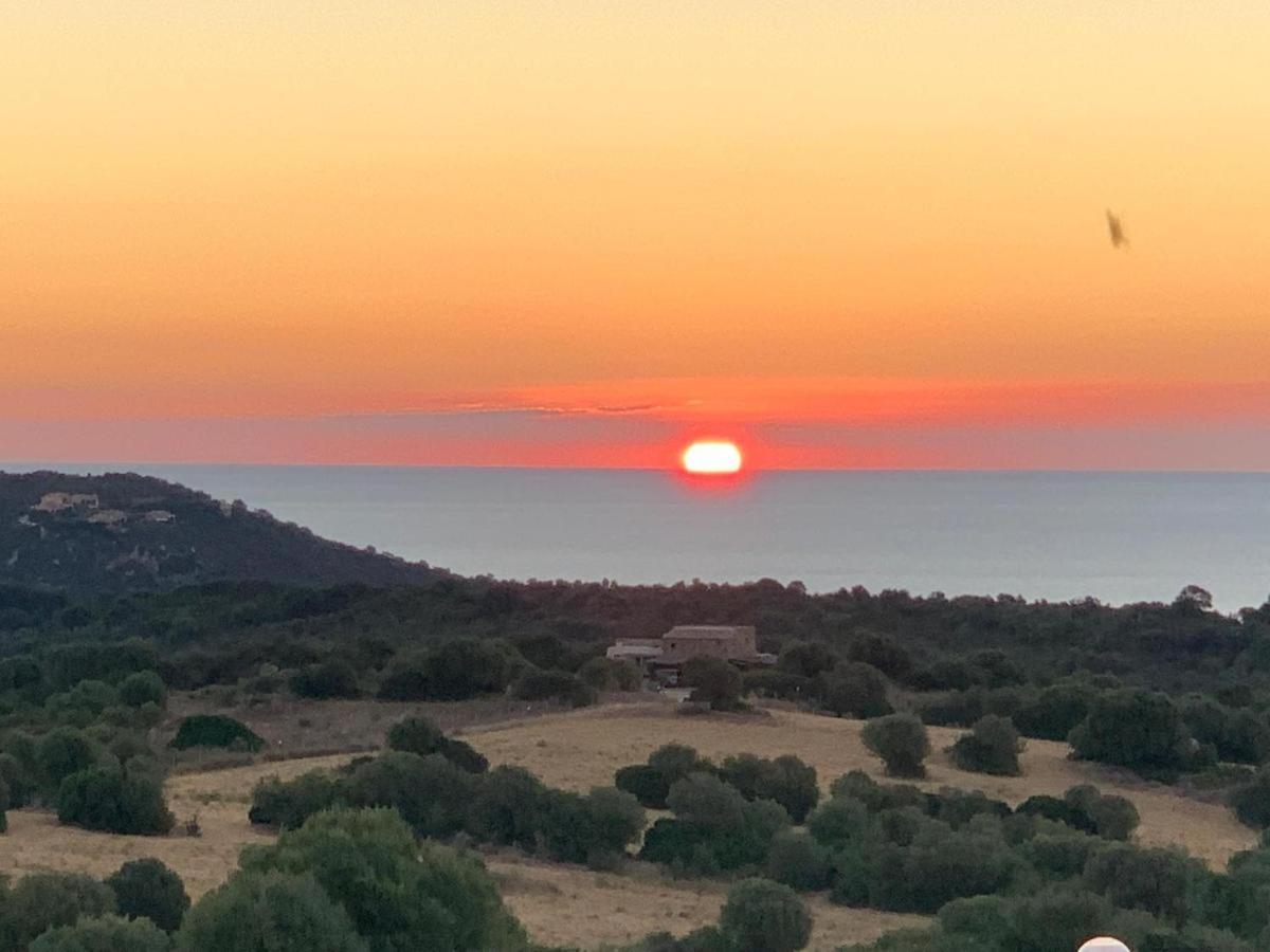 Fattoria Di Anja E Marco Villa Costa Rei Bagian luar foto